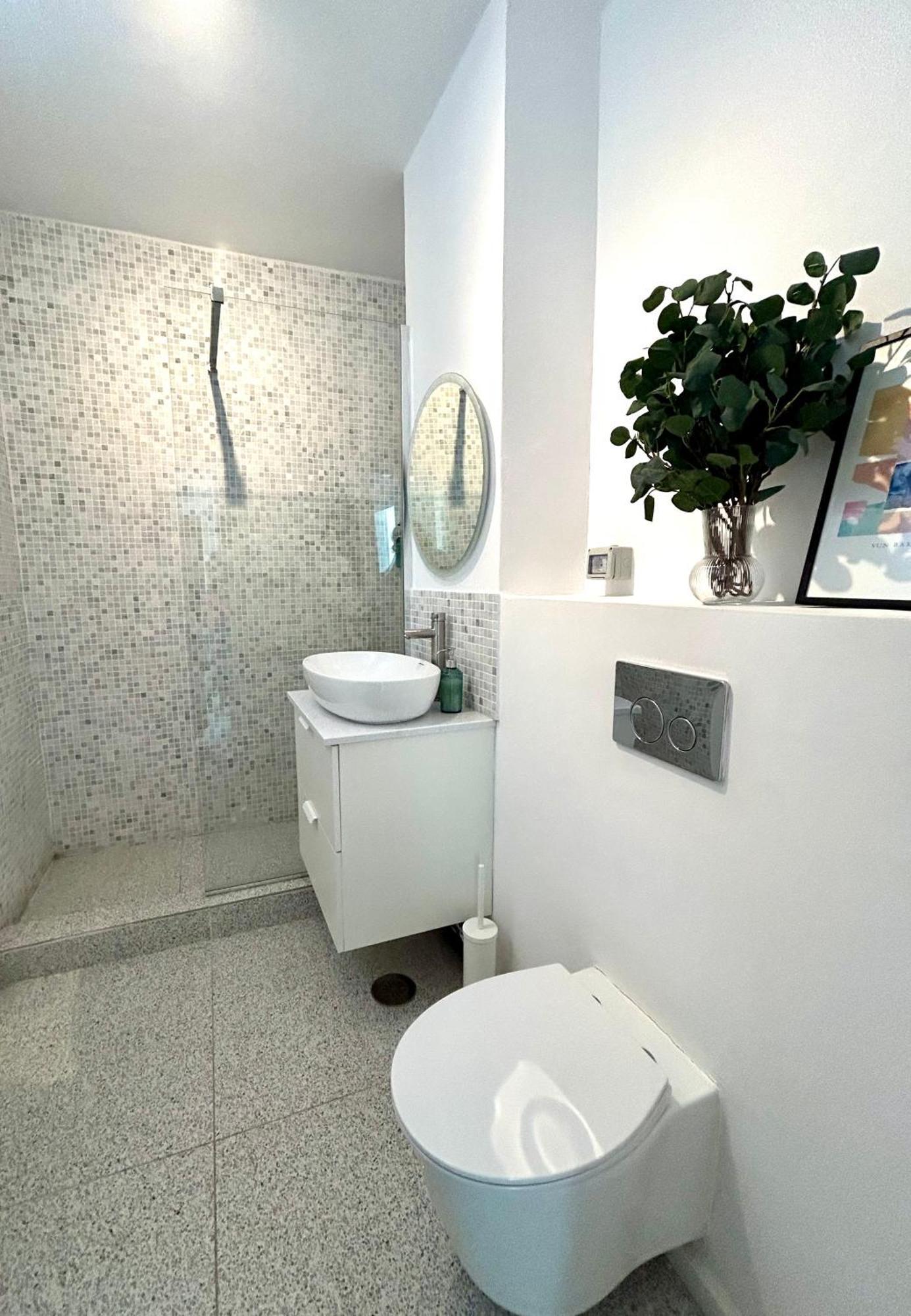 Urban Parkside Retreat Cozy 2-Bed Ap By Metro Apartment Bucharest Exterior photo